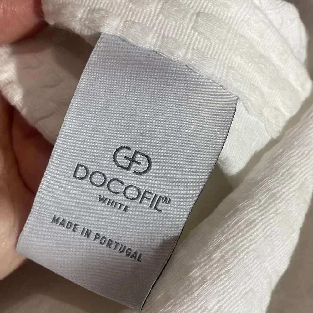 Docofil white textured blanket queen Euc cotton made in Portugal